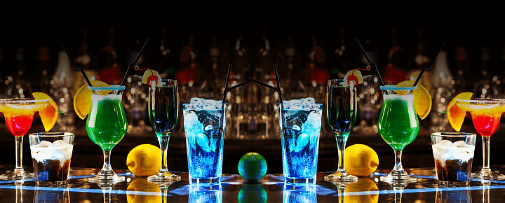 Выездной бар в Новосибирске. Ultra Подарки. Купить выездной бар в Новосибирске. Пирамида из шампанского бармен шоу и другие возможности выездного бара. Сервис UltraPodarki.ru 8 800 505 95 30. Выездной бар Новосибирск, выездной бар, мобильный бар Новосибирск, мобильный бар, переносной бар Новосибирск, переносной бар, выездной бар на мероприятие Новосибирск, выездной бар на мероприятие