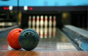 Игра в боулинг в Новосибирске.Ultra Подарки. Игра в боулинг в Новосибирске. Сервис: UltraPodarki.ru 8 800 505 95 30. Игра в боулинг, игра в боулинг Новосибирск, боулинг Новосибирск, купить боулинг Новосибирск, играть в боулинг, играть в боулинг Новосибирск