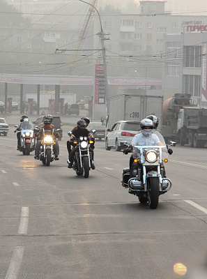 Катание на мотоцикле в Новосибирске. ULTRA ПОДАРКИ. Купить катание на мотоцикле в Новосибирске. Попробовав езду на мотоциклах, вы получите порцию адреналина и невероятные эмоции. Сервис: UltraPodarki.ru 8 800 505 95 30.. Катание на мотоцикле в Новосибирске, прокат мотоциклов Новосибирск, катание на мотоциклах, прокат мотоцикла, езда на мотоцикле Новосибирск, езда на мотоцикле, мотопрогулка Новосибирск, мотопрогулка