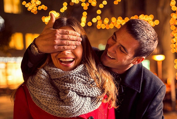 Романтическое свидание на крыше в Новосибирске. Ultra Подарки. Купить романтическое свидание на крыше в Новосибирске. Подарите самым близким незабываемые моменты и почувствуйте друг друга ещё ближе. Сервис UltraPodarki.ru 8 800 505 95 30. Романтическое свидание на крышев Новосибирске, свидание на крышев Новосибирске, свидание, сертификат на свидание на крыше, сертификат на свидание в Новосибирске, купить свидание на крыше, купить свидание Новосибирск