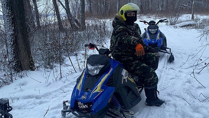 Прокат снегоходов в Новосибирске в подарок. Сервис Ultra Подарки
. Подарочный сертификат на прокат снегоходов в Новосибирске с друзьями. Закажите катание на снегоходах в подарок для мужчин и парней на день рождения по привлекательным ценам. Езда на снегоходах это ещё и активный зимний отдых. Сервис UltraPodarki.ru ☎️ 8 (800) 505-95-30	. катание на снегоходах, прокат снегоходов, прокат снегоходов Новосибирск, катание на снегоходах Новосибирск, езда на снегоходе