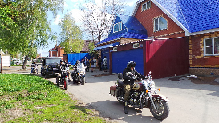 Катание на мотоцикле в Новосибирске. ULTRA ПОДАРКИ. Купить катание на мотоцикле в Новосибирске. Попробовав езду на мотоциклах, вы получите порцию адреналина и невероятные эмоции. Сервис: UltraPodarki.ru 8 800 505 95 30.. Катание на мотоцикле в Новосибирске, прокат мотоциклов Новосибирск, катание на мотоциклах, прокат мотоцикла, езда на мотоцикле Новосибирск, езда на мотоцикле, мотопрогулка Новосибирск, мотопрогулка