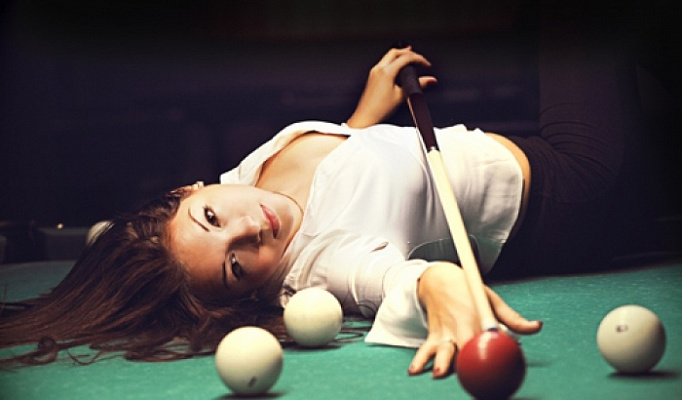 Игра в бильярд Новосибирск.Ultra Подарки. Игра в бильярд Новосибирск. Попробуйте настоящий бильярд, в бильярдном клубе. Сервис: UltraPodarki.ru 8 800 505 95 30. Игра в бильярд, игра в бильярд Новосибирск, русский бильярд, русский бильярд Новосибирск, бильярдный клуб, бильярдный клуб Новосибирск, бильярд Новосибирск, купить бильярд Новосибирск