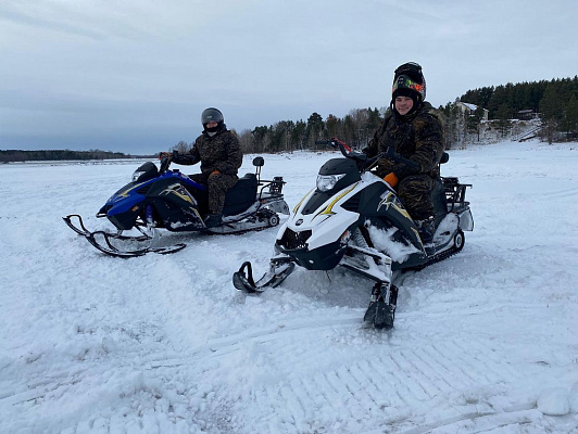 Прокат снегоходов в Новосибирске в подарок. Сервис Ultra Подарки
. Подарочный сертификат на прокат снегоходов в Новосибирске с друзьями. Закажите катание на снегоходах в подарок для мужчин и парней на день рождения по привлекательным ценам. Езда на снегоходах это ещё и активный зимний отдых. Сервис UltraPodarki.ru ☎️ 8 (800) 505-95-30	. катание на снегоходах, прокат снегоходов, прокат снегоходов Новосибирск, катание на снегоходах Новосибирск, езда на снегоходе