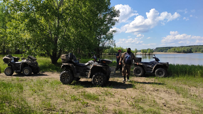 Туры на квадроциклах в Новосибирске. Подарочные сертификаты Ultra Подарки. Подарочный сертификат на большие туры на квадроциклах в Новосибирске. Закажите большой тур на квадроциклах и наслаждайтесь активным отдыхом с друзьями. Выбирайте живописные маршруты для езды на квадроциклах. Сервис UltraPodarki.ru 8800-505-9530. Туры на квадроциклах, Катание на квадроциклах, катание на квадроциклах Новосибирск, прокат квадроциклов, прокат квадроциклов Новосибирск, езда на квадроцикле, езда на квадроцикле Новосибирск, катание на квадроциклах зимой, Катание на квадроциклах летом, сертификат на катание на квадроциклах, сертификат квадроциклы, сертификат квадроциклы Новосибирск
